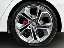 Škoda Octavia Combi 4x4 RS TDI DSG in Moon-Weiß Metallic