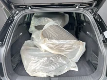 Audi Q6 e-tron quattro in Mythosschwarz Metallic