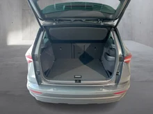 Škoda Karoq Selection TSI DSG ACT in Graphit-Grau Metallic
