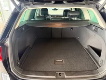 VW Passat Variant Highline TDI DSG in 2T Deep Black Perleffekt