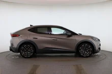 CUPRA Tavascan Extreme 210kW/286PS in Atacama-Beige Metallic