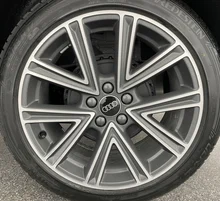 Thumbnail-Foto von Fahrzeug