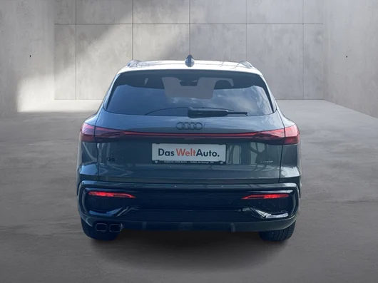 Bild eines Audi Q5 SUV TDI quattro 150 kW