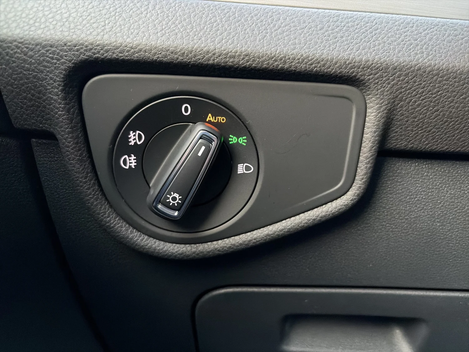 Bild eines VW Touran Friends TDI DSG