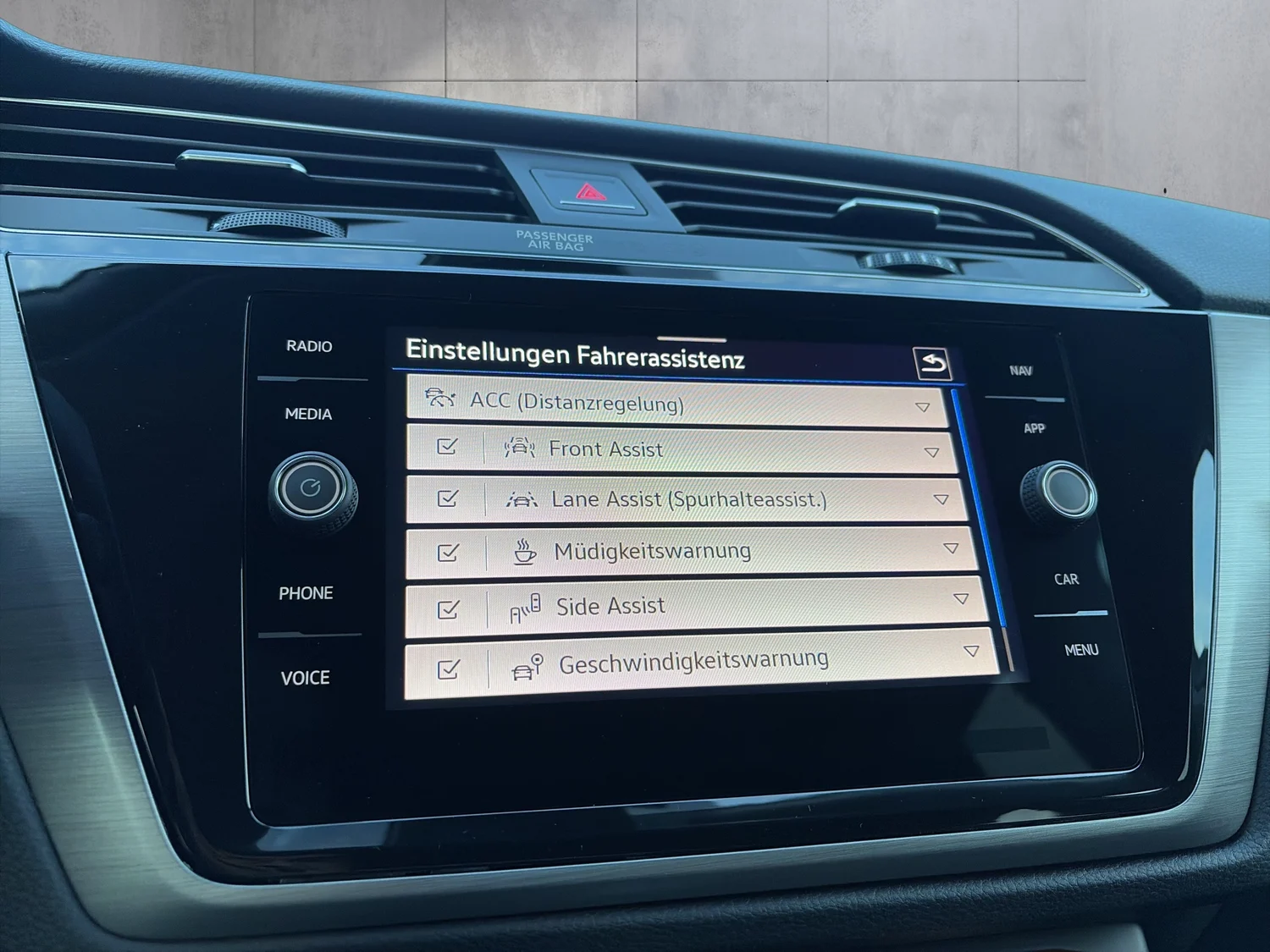 Bild eines VW Touran Friends TDI DSG