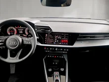 Audi A3 Sportback 30 TFSI in Brillantschwarz