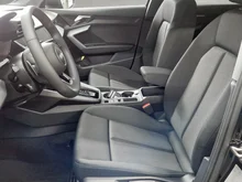 Audi A3 Sportback 30 TFSI in Brillantschwarz