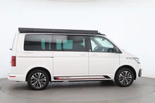 VW California Coast Edition TDI 4MOTION in candyweiß / Dach schwarz