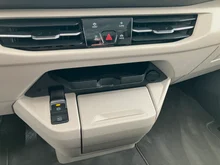 VW Multivan Edition eHybrid 180 kW 4MOTION in Indiumgrau Metallic/Dach Deepblack