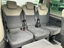 VW Multivan Edition eHybrid 180 kW 4MOTION in Indiumgrau Metallic/Dach Deepblack