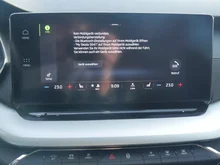 Škoda Octavia Combi Business TDI DSG in 8E Brilliant-Silber Metallic