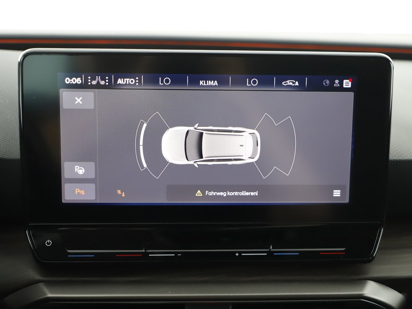 SEAT Leon SP Kombi Xcellence 2.0 TDI DSG | Bild 7 von 13