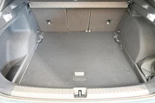 CUPRA Terramar 1.5 e-TSI 150 PS DSG in Fjord-Blau