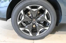 CUPRA Terramar 1.5 e-TSI 150 PS DSG in Fjord-Blau
