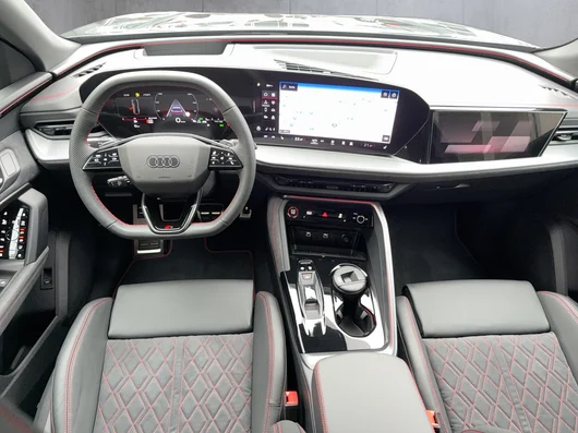 Bild eines Audi Q5 SUV TFSI quattro 150 kW