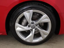 Thumbnail-Foto von Fahrzeug