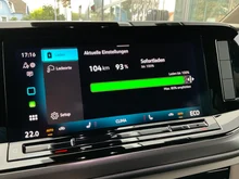 VW Multivan Business ÜH eHybrid 180 kW 4M in Starlightblue Metallic