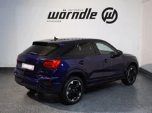 Audi Q2 35 TDI quattro admired in navarrablau metallic