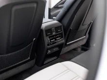 Porsche Cayenne E-Hybrid in weiss - metallic