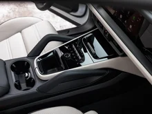 Porsche Cayenne E-Hybrid in weiss - metallic