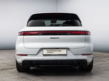 Porsche Cayenne E-Hybrid in weiss - metallic