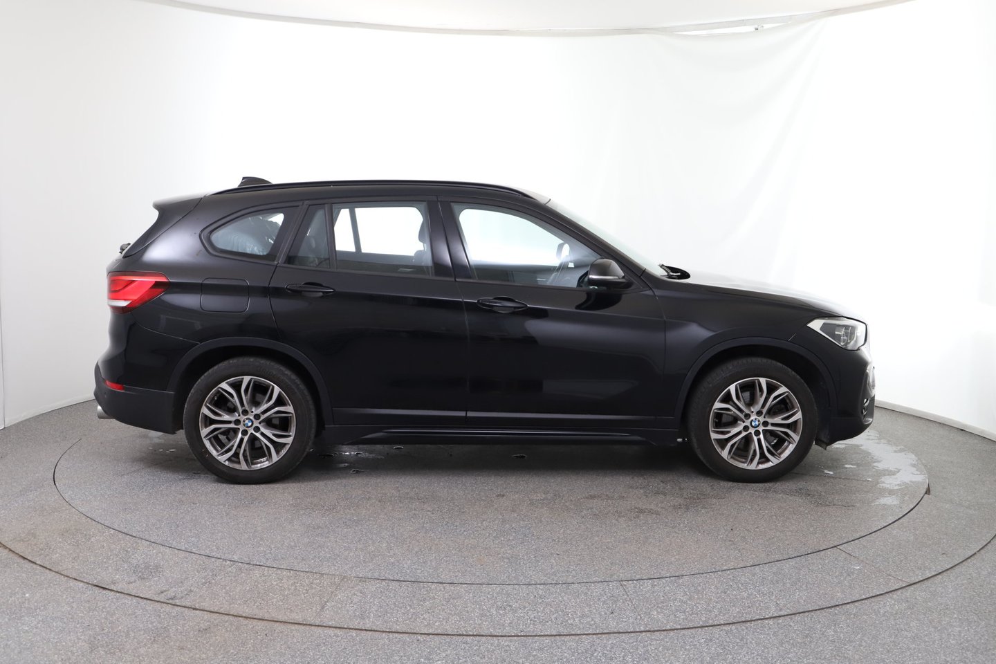 BMW X1 xDrive 20d Sport Line Aut. | Bild 6 von 31