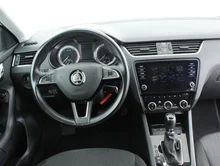 Škoda Octavia Combi Style Limited TSI ACT DSG in Alaska-Weiß