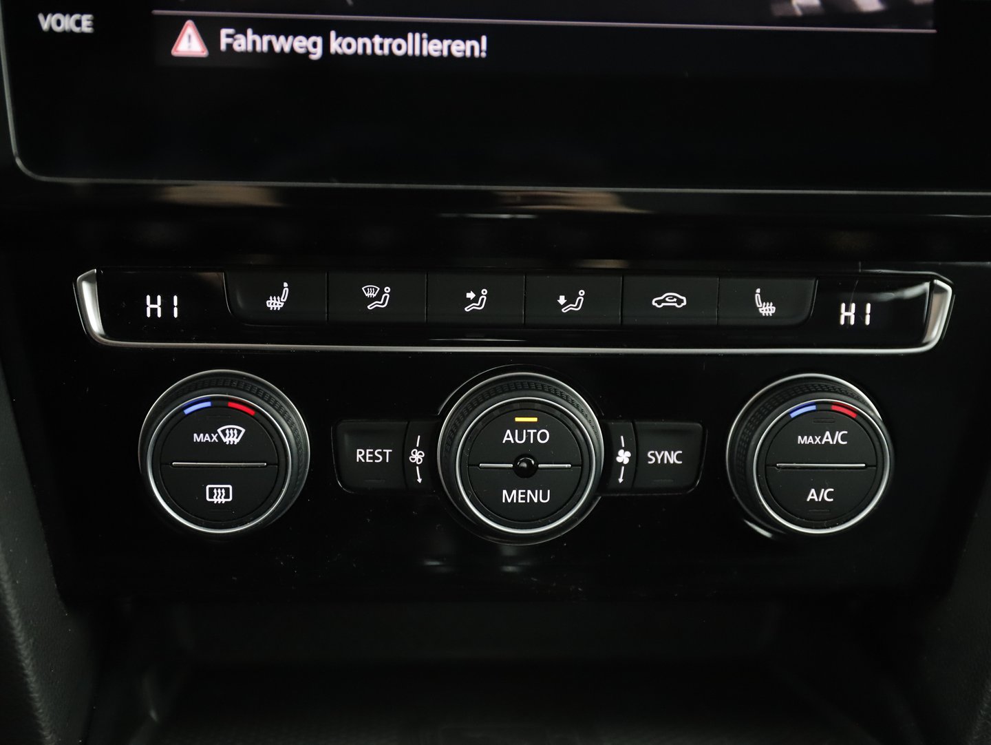 VW Passat GTE Variant | Bild 22 von 31