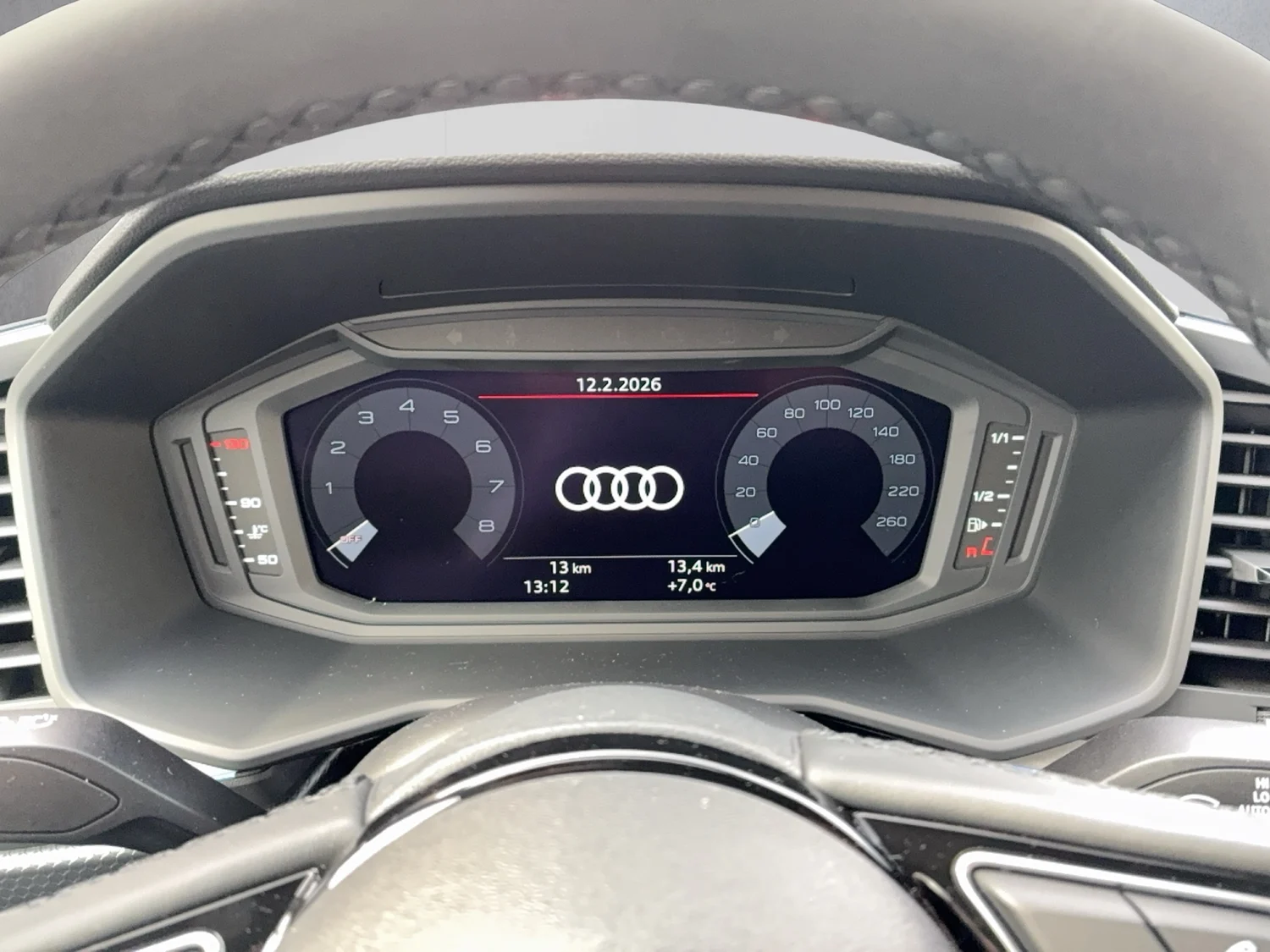 Bild eines Audi A1 allstreet 30 TFSI intense