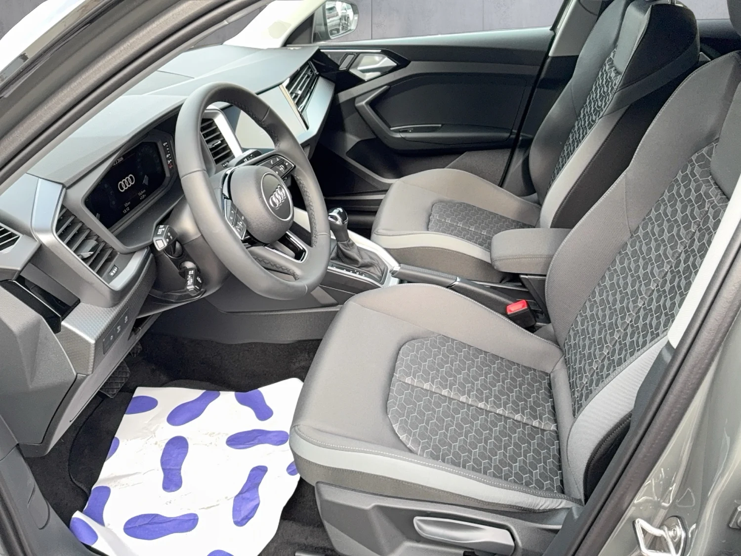 Bild eines Audi A1 allstreet 30 TFSI intense