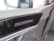 VW Touareg R eHybrid TSI 4MOTION in Grenadillschwarz Met