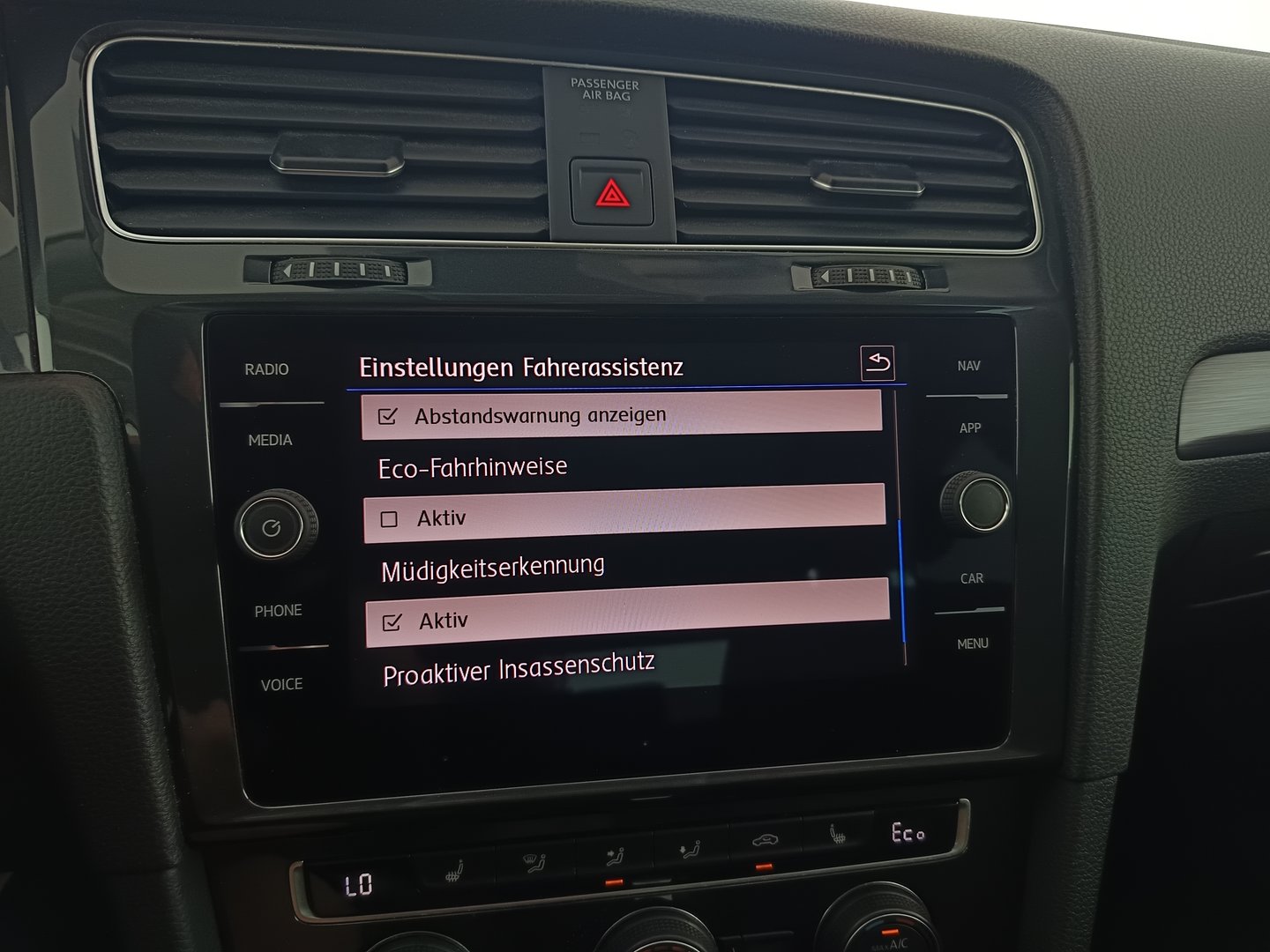 VW e-Golf | Bild 22 von 29