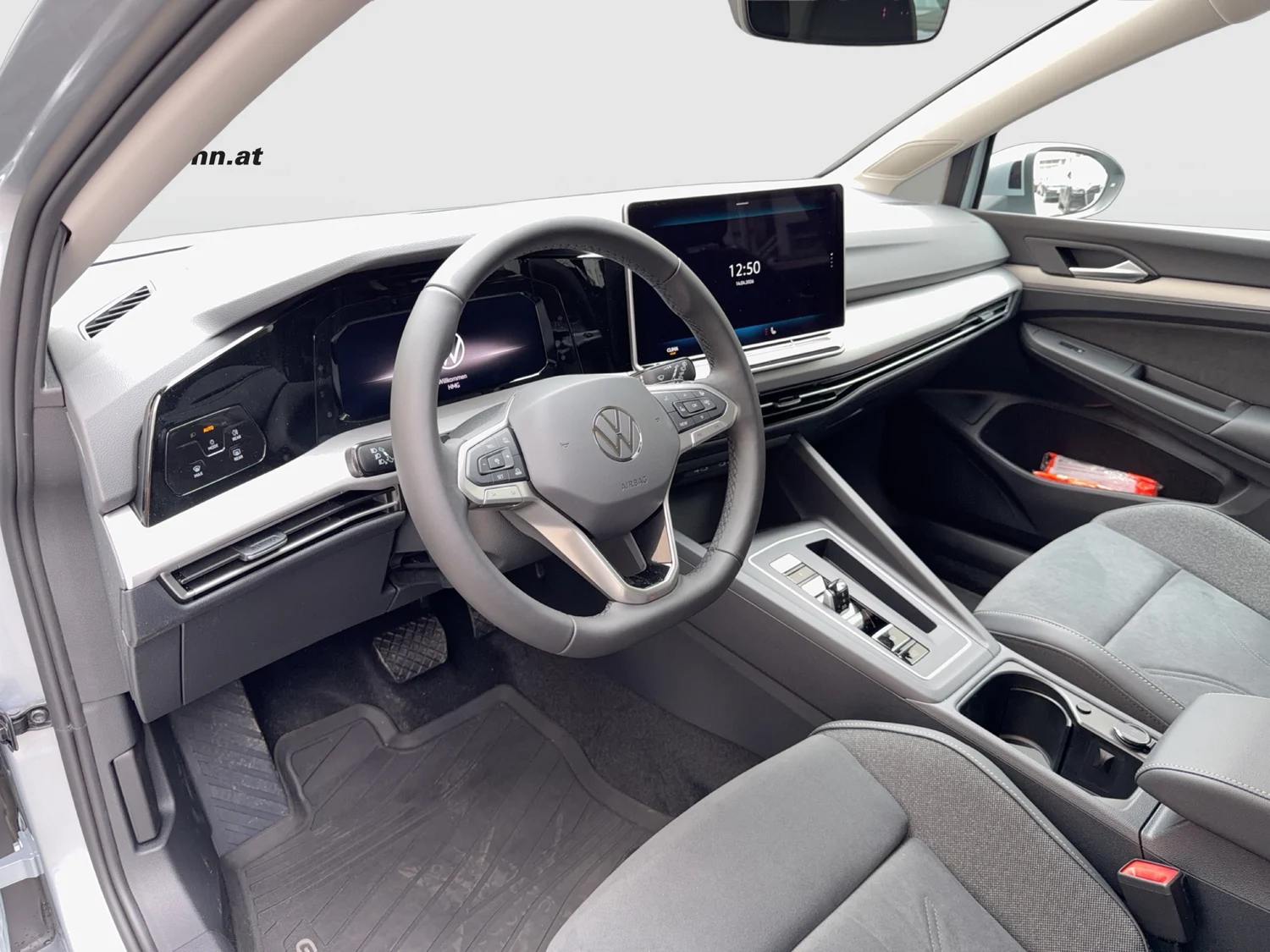 Bild eines VW Golf Rabbit mHEV DSG