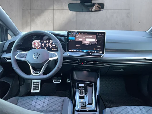 Bild eines VW Golf Sport mHEV TSI DSG
