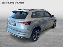 Škoda Karoq Sportline TSI DSG ACT in Smokey Diamond-Silber Metallic