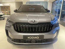 Škoda Kodiaq Sportline TDI DSG in Black-Magic Perleffekt