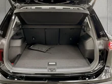 VW Tiguan Friends eTSI DSG in Grenadillschwarz Metallic