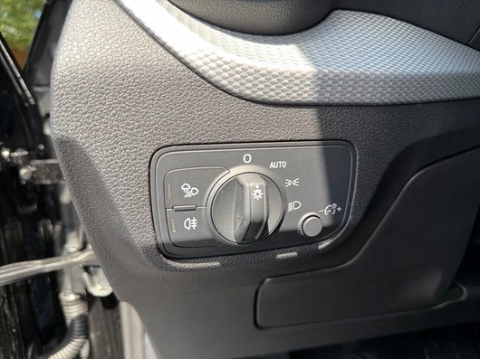 Bild eines Audi Q2 30 TFSI admired