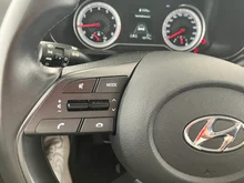 Hyundai i20 1,2 MPI i-Line in dunkelgrau - metallic