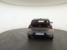 Hyundai i20 1,2 MPI i-Line in dunkelgrau - metallic