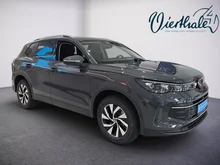 VW Tiguan Friends eHybrid DSG 150 kW in Delfingrau Metallic