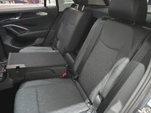 VW Tiguan Friends eHybrid DSG 150 kW in Delfingrau Metallic