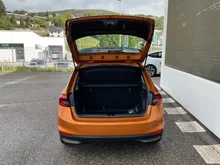 Škoda Fabia Ambition TSI DSG in Phoenix-Orange Metallic