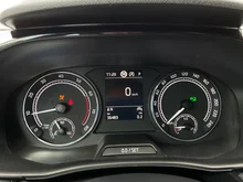 Škoda Fabia Ambition TSI DSG in Phoenix-Orange Metallic