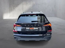 Škoda Kamiq Selection TSI DSG in Black-Magic Perleffekt