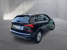 Škoda Kamiq Selection TSI DSG in Black-Magic Perleffekt