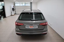 Audi A4 Avant 30 TDI S line in dunkelgrau - metallic