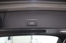 Audi A4 Avant 30 TDI S line in dunkelgrau - metallic