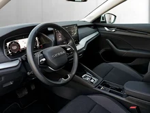Škoda Octavia Combi Selection TSI mHEV DSG in Moon-Weiß Metallic