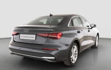 Audi A3 Limousine 35 TDI in mittelgrau - metallic